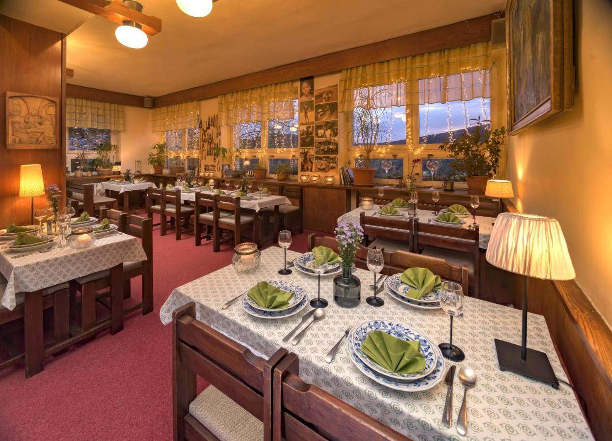 Hotel Hromovka ชปินด์เลอรูฟ มลิน ภายนอก รูปภาพ