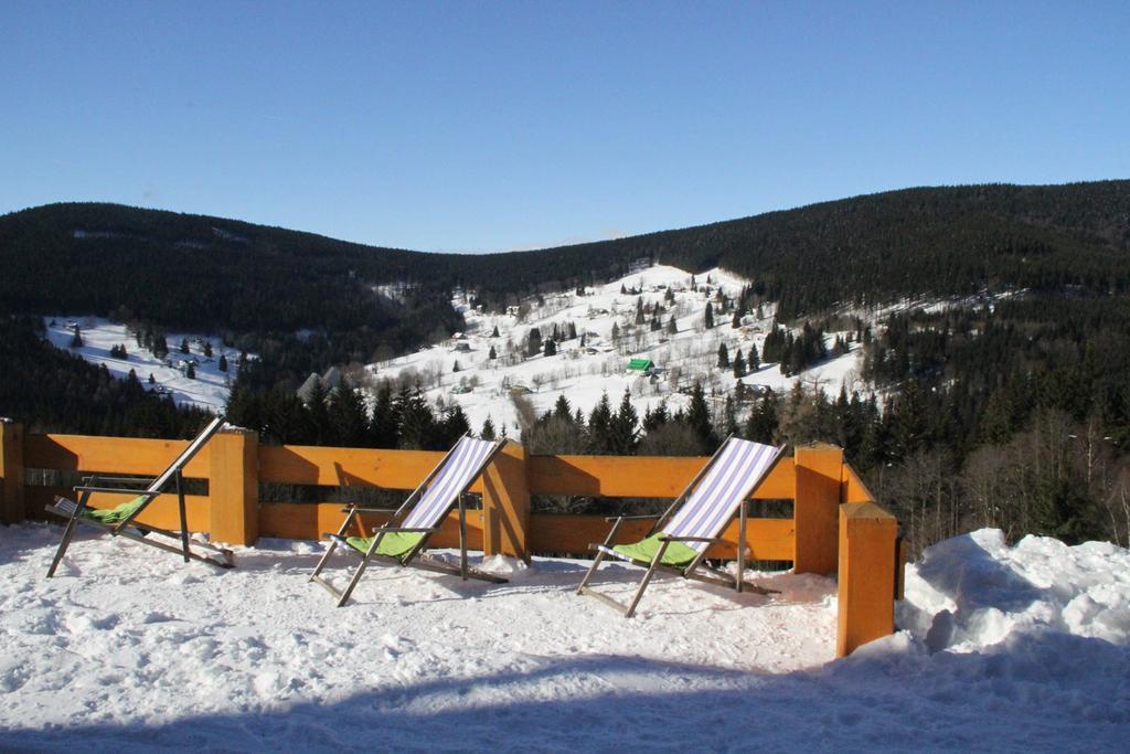 Hotel Hromovka ชปินด์เลอรูฟ มลิน ภายนอก รูปภาพ